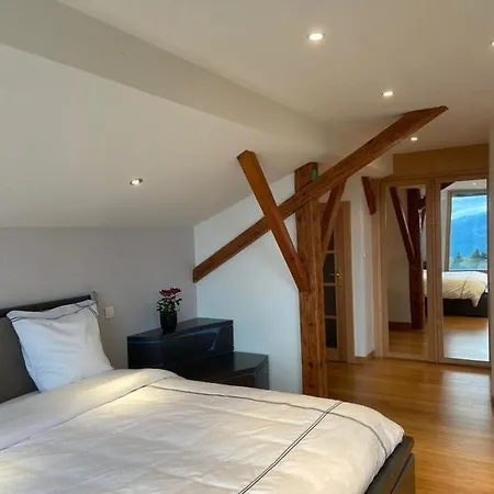 Des Hauts De La Piquante Pierre Отель типа 