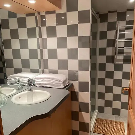 Des Hauts De La Piquante Pierre Отель типа 