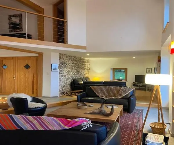 Des Hauts De La Piquante Pierre Alojamento de Acomodação e Pequeno-almoço *